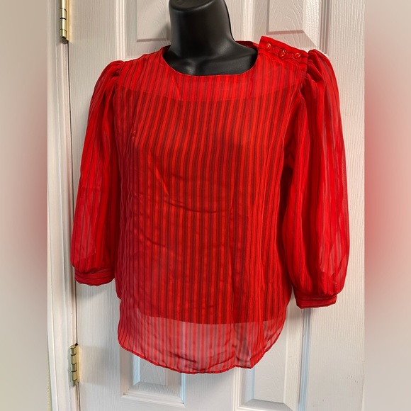 80s Vintage!  Cute, dressy blouse. Small - Picture 1 of 6